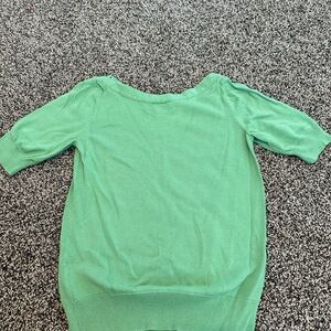 Chic Green Women's Crew Neck Sweater